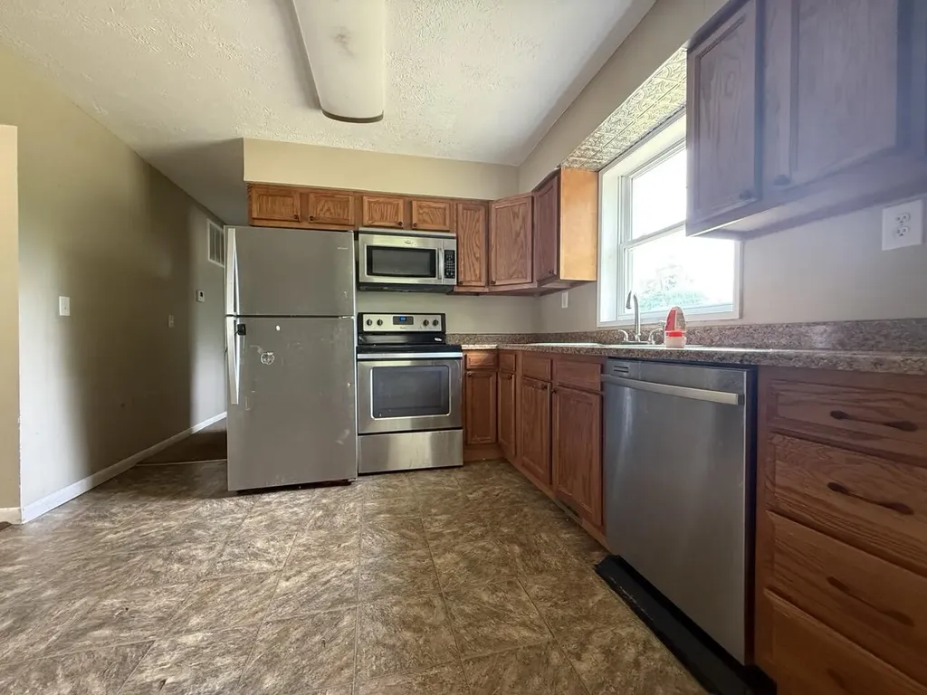 2360 2360 Little Hardwicks Creek Road Clay City KY 40312