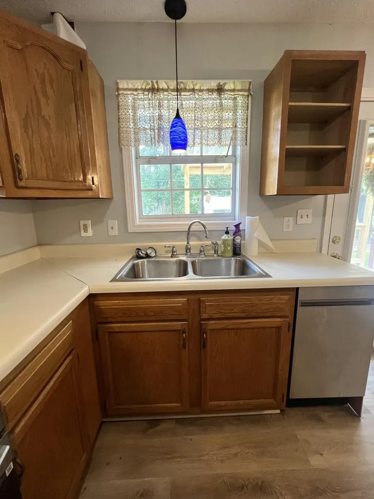 134 Cherokee Avenue Russell Springs KY 42642
