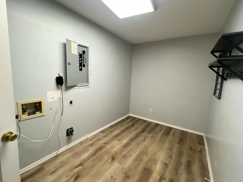 134 Cherokee Avenue Russell Springs KY 42642