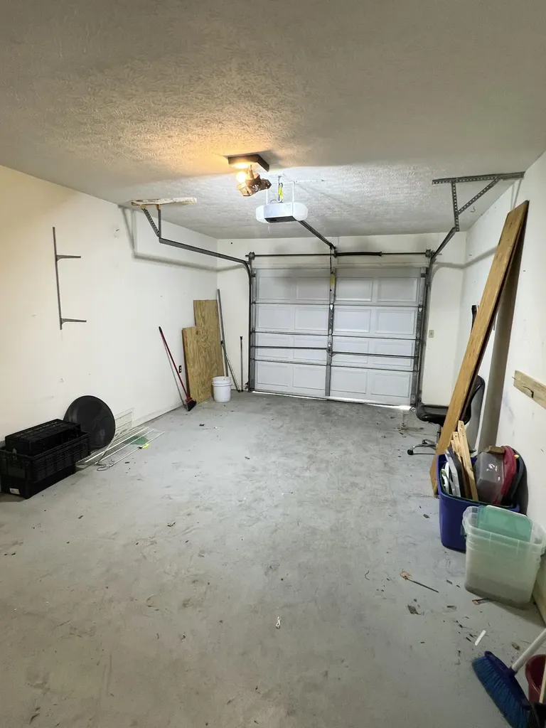 134 Cherokee Avenue Russell Springs KY 42642