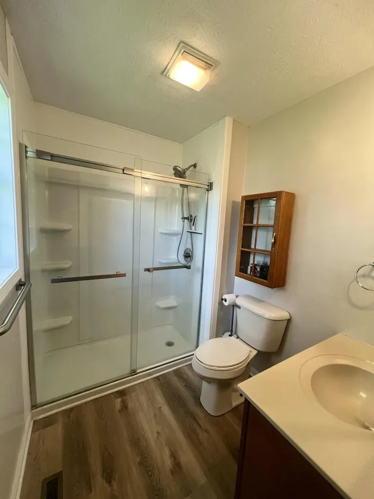 134 Cherokee Avenue Russell Springs KY 42642