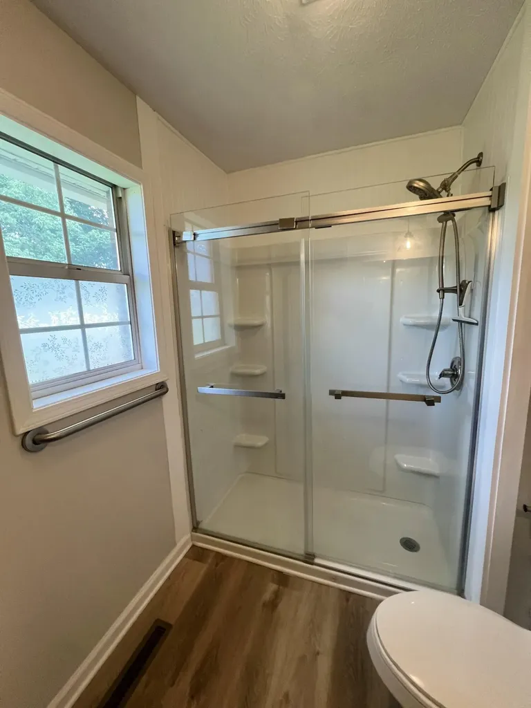 134 Cherokee Avenue Russell Springs KY 42642