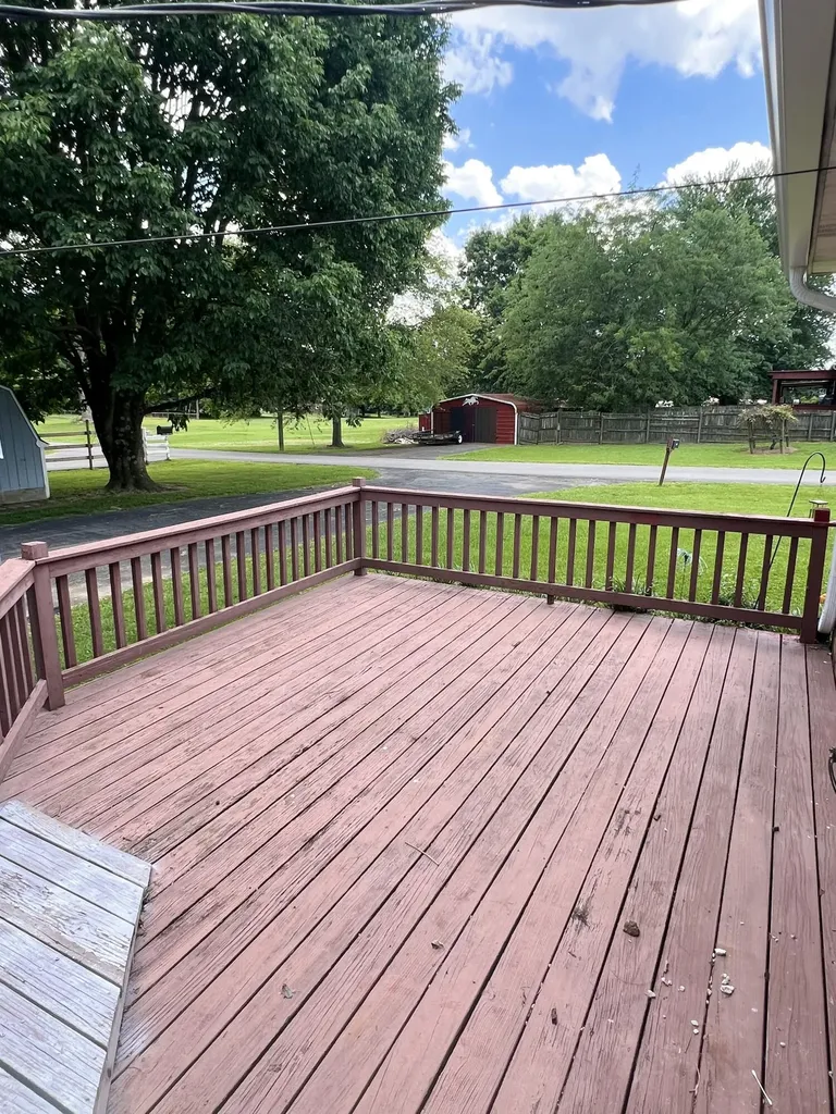 134 Cherokee Avenue Russell Springs KY 42642
