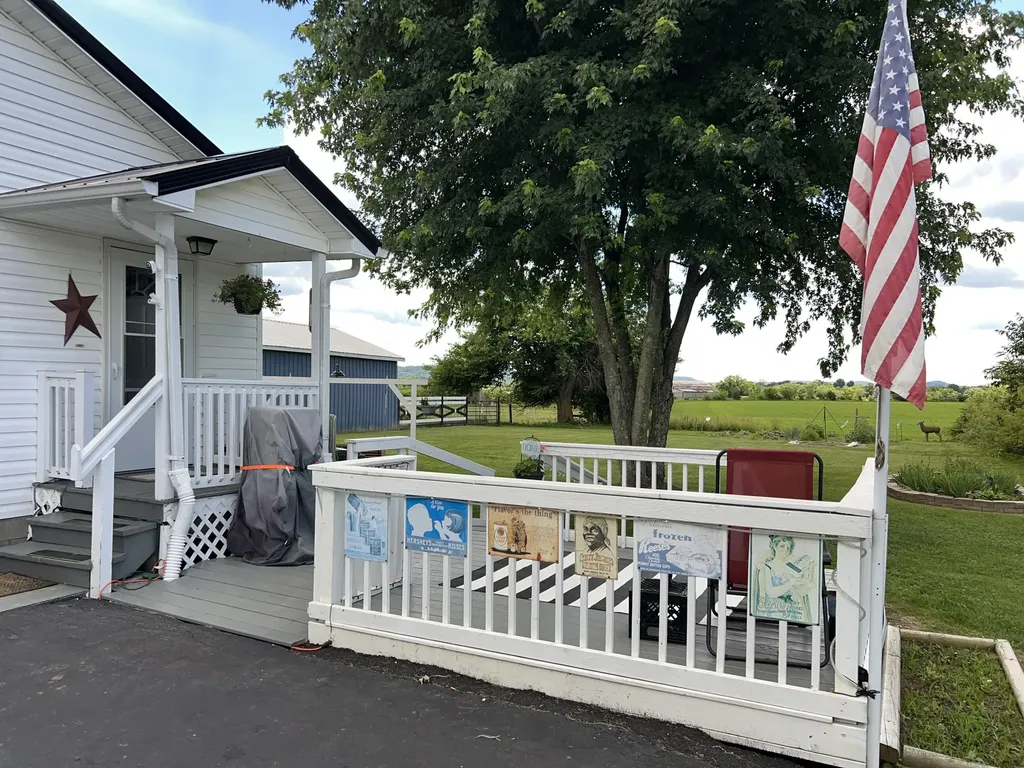 98 Bolton Lane Tollesboro KY 41189