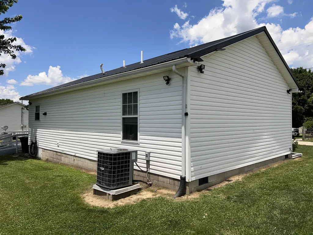 98 Bolton Lane Tollesboro KY 41189
