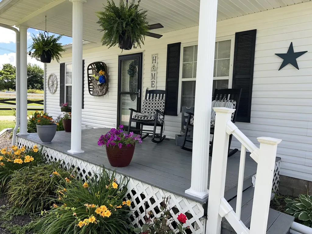 98 Bolton Lane Tollesboro KY 41189