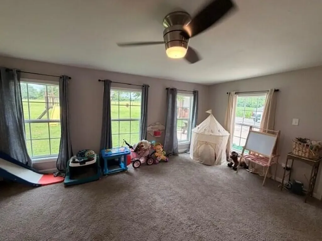 12945 Dawson Springs Road Crofton KY 42217