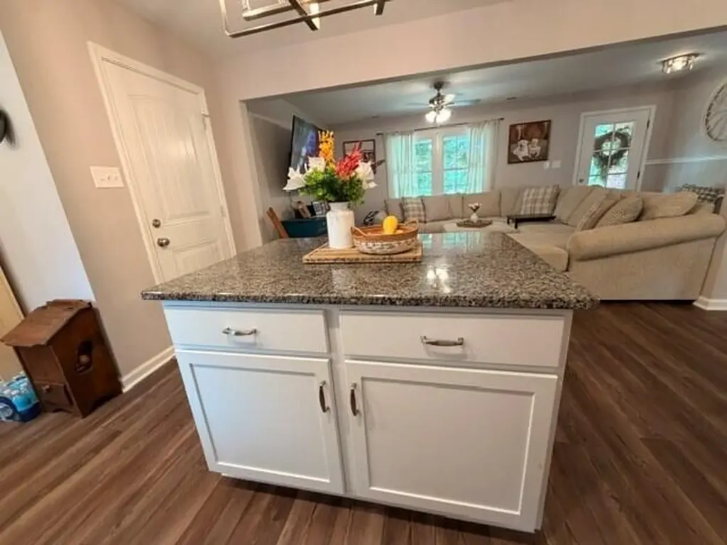 12945 Dawson Springs Road Crofton KY 42217