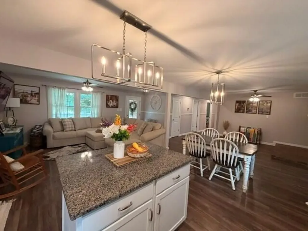 12945 Dawson Springs Road Crofton KY 42217