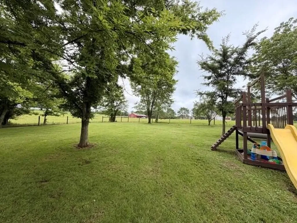 12945 Dawson Springs Road Crofton KY 42217