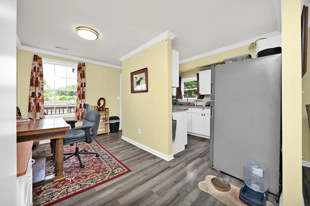 323 E Office Street Harrodsburg KY 40330
