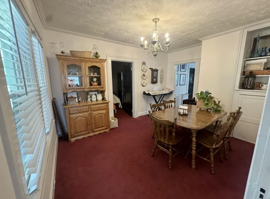 522 W Virginia Pineville KY 40977
