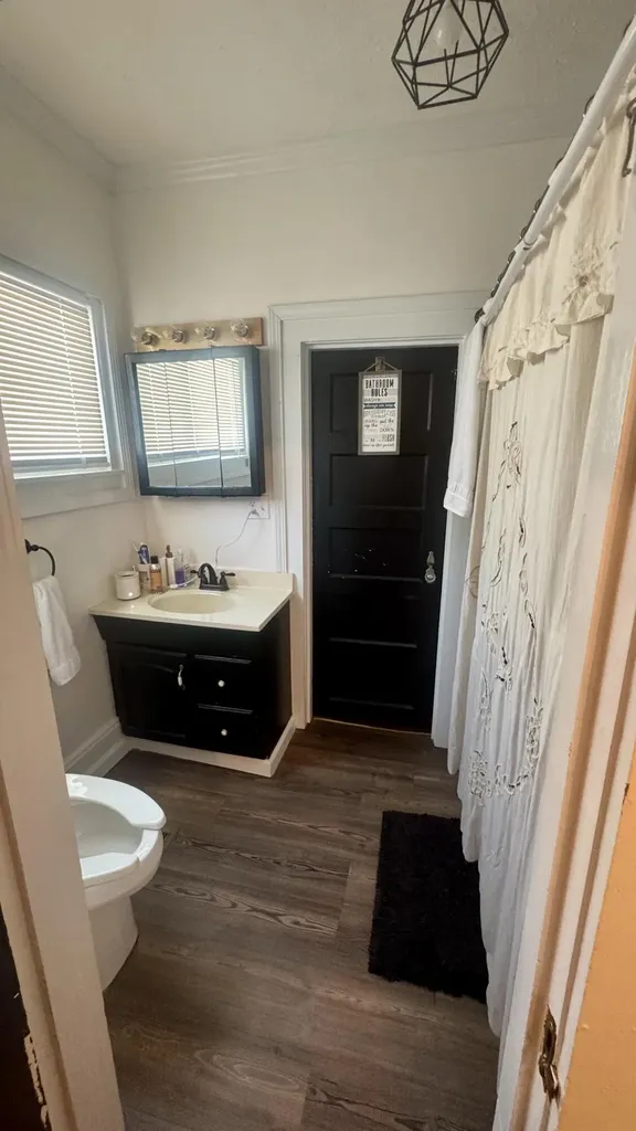 522 W Virginia Pineville KY 40977