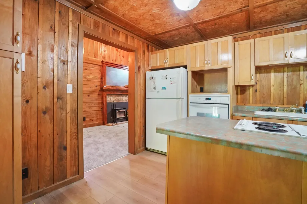 2468 Mill Springs Road Nancy KY 42544