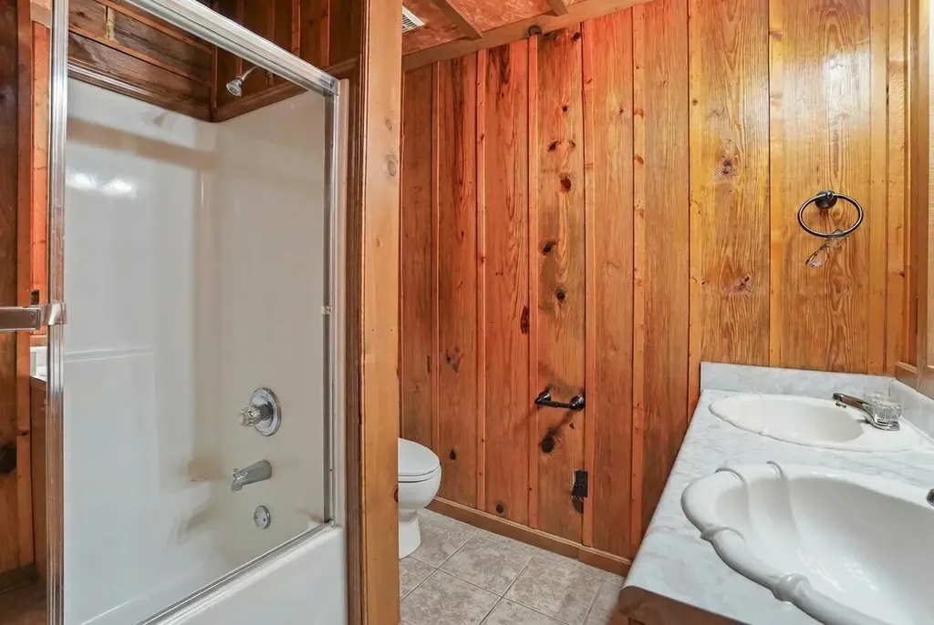 2468 Mill Springs Road Nancy KY 42544