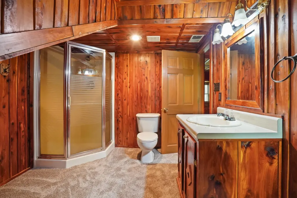 2468 Mill Springs Road Nancy KY 42544