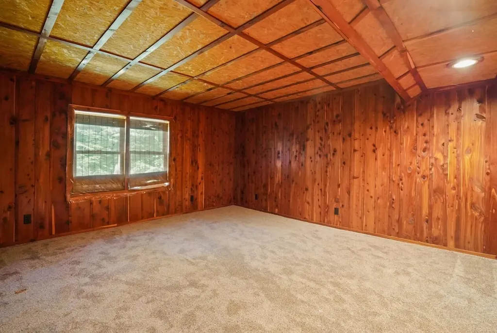 2468 Mill Springs Road Nancy KY 42544