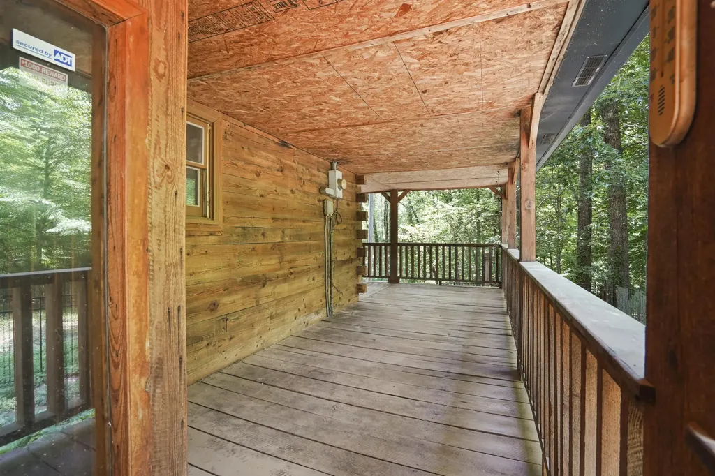 2468 Mill Springs Road Nancy KY 42544