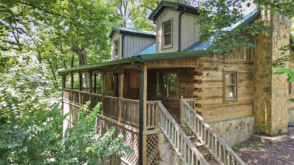 2468 Mill Springs Road Nancy KY 42544