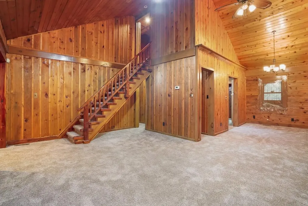 2468 Mill Springs Road Nancy KY 42544