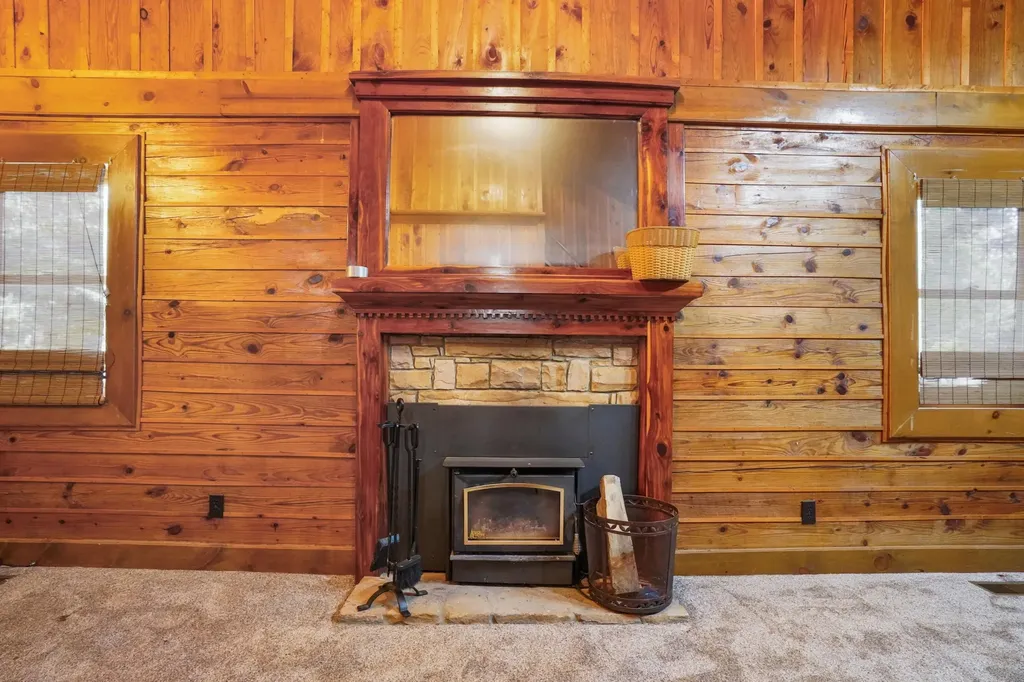 2468 Mill Springs Road Nancy KY 42544