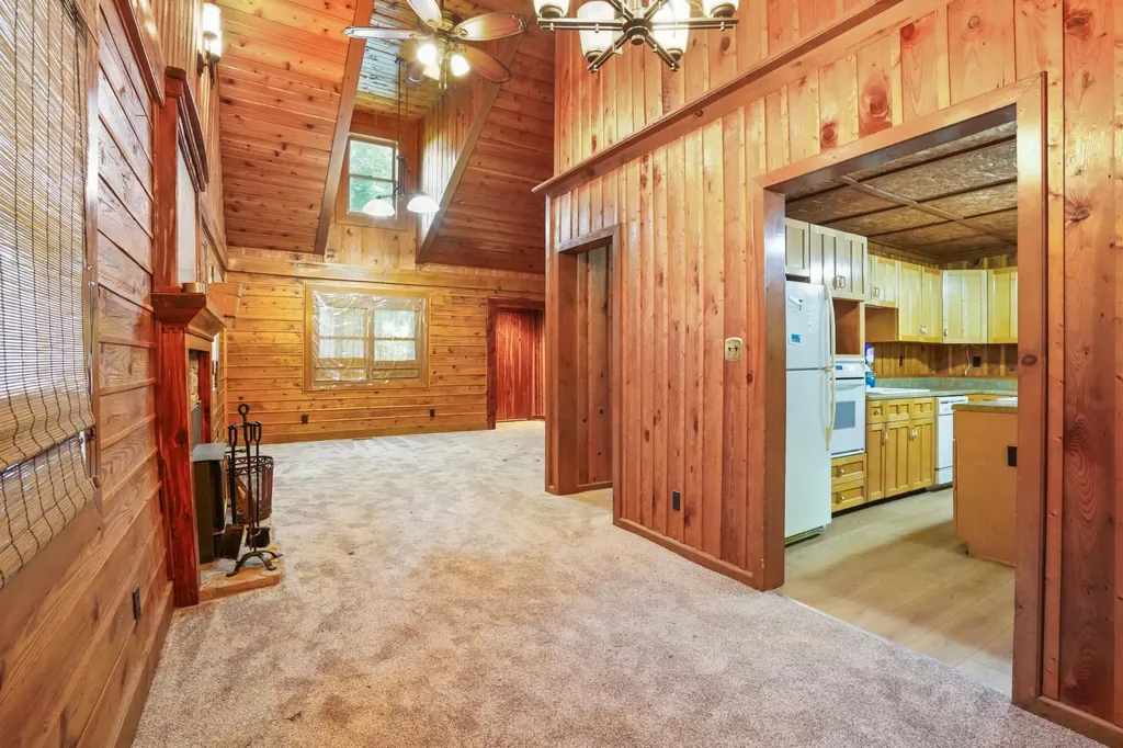 2468 Mill Springs Road Nancy KY 42544