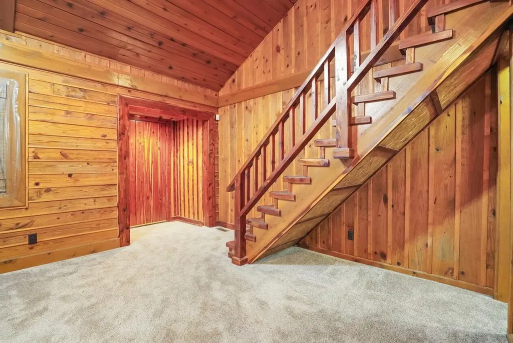 2468 Mill Springs Road Nancy KY 42544