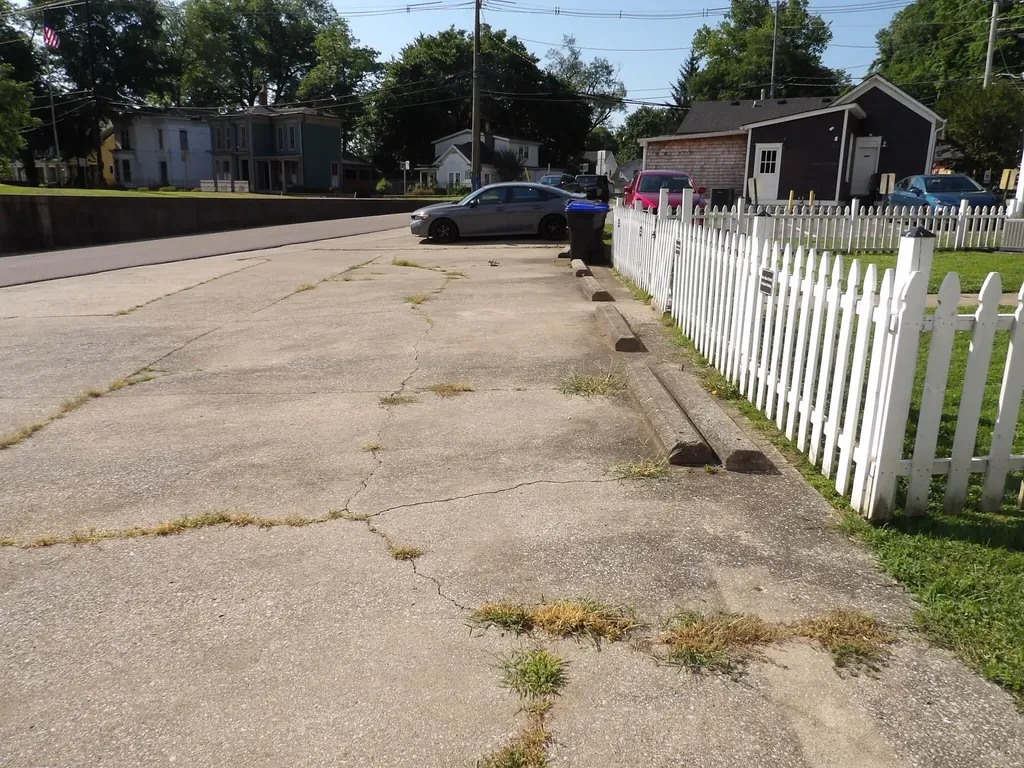 604 Taylor Avenue Frankfort KY 40601