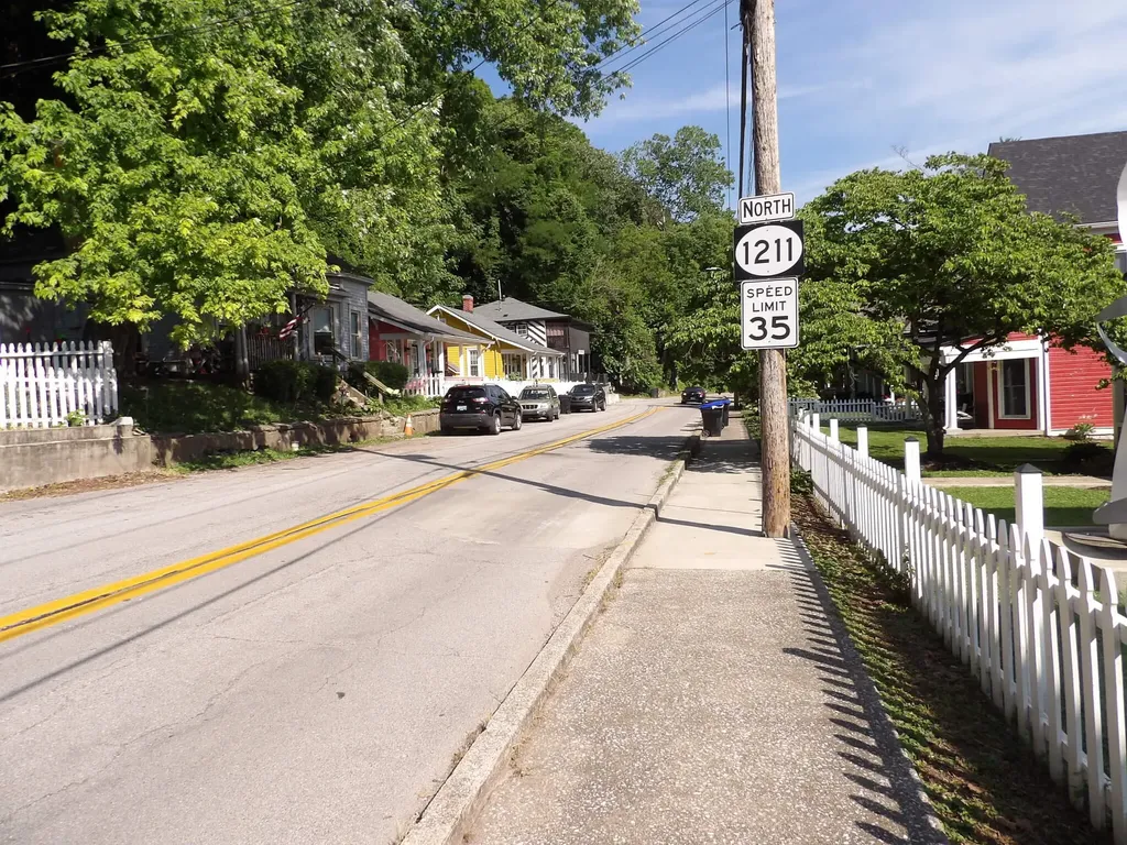 604 Taylor Avenue Frankfort KY 40601