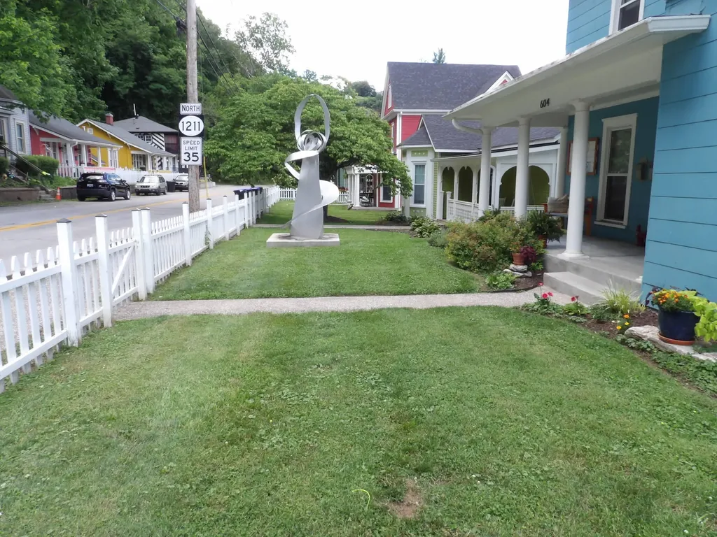604 Taylor Avenue Frankfort KY 40601