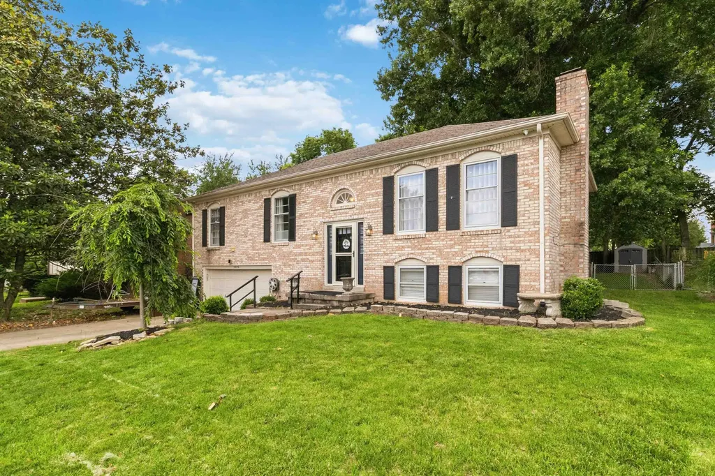 3885 Gladman Way Lexington KY 40514