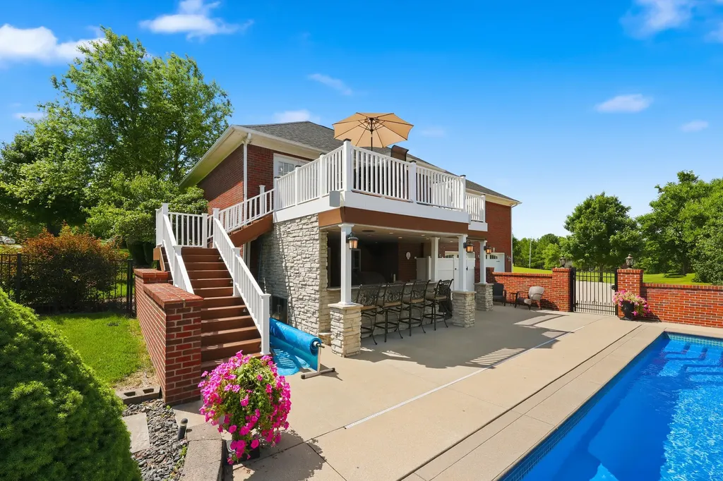 1205 Stoneridge Road Lawrenceburg KY 40342