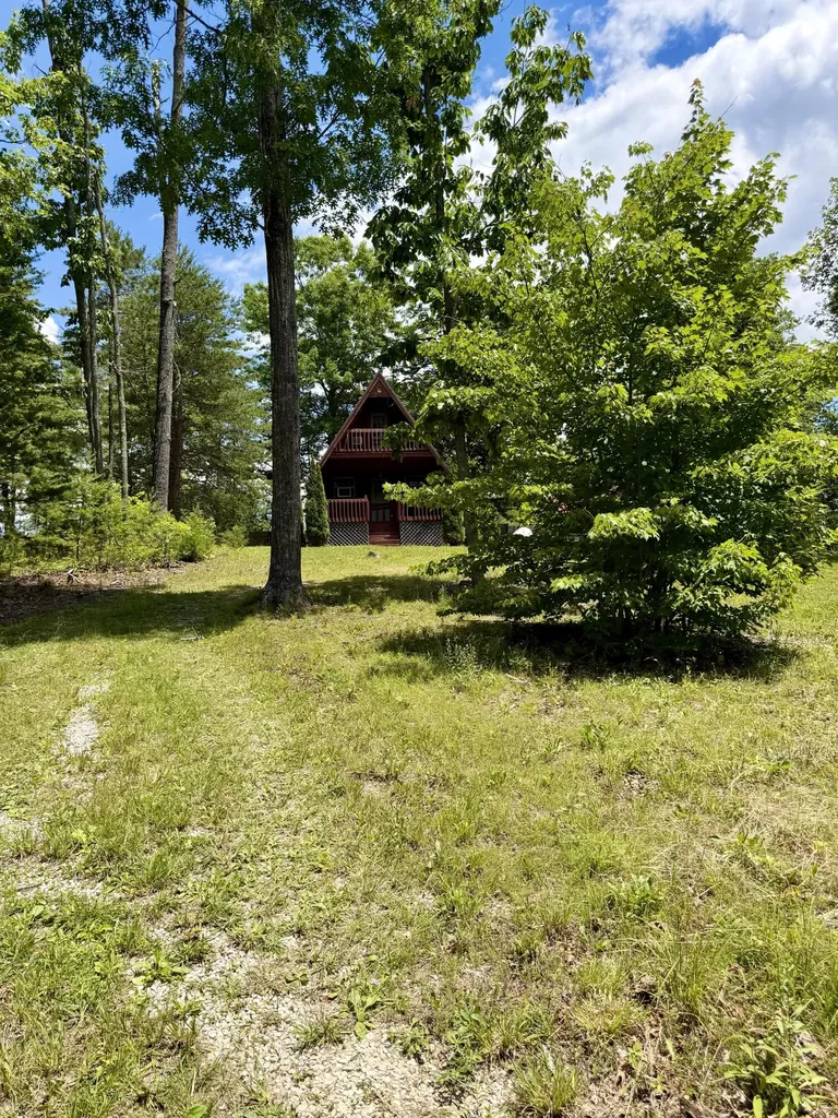 651 Tilleys Lane Wellington KY 40387