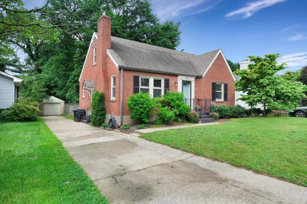 2826 Eleanor Avenue Louisville KY 40205