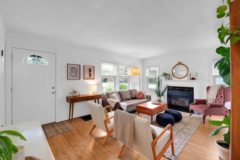 2826 Eleanor Avenue Louisville KY 40205