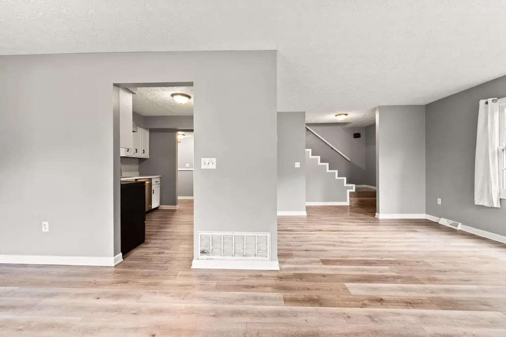 697 Oaklawn Circle Corbin KY 40701