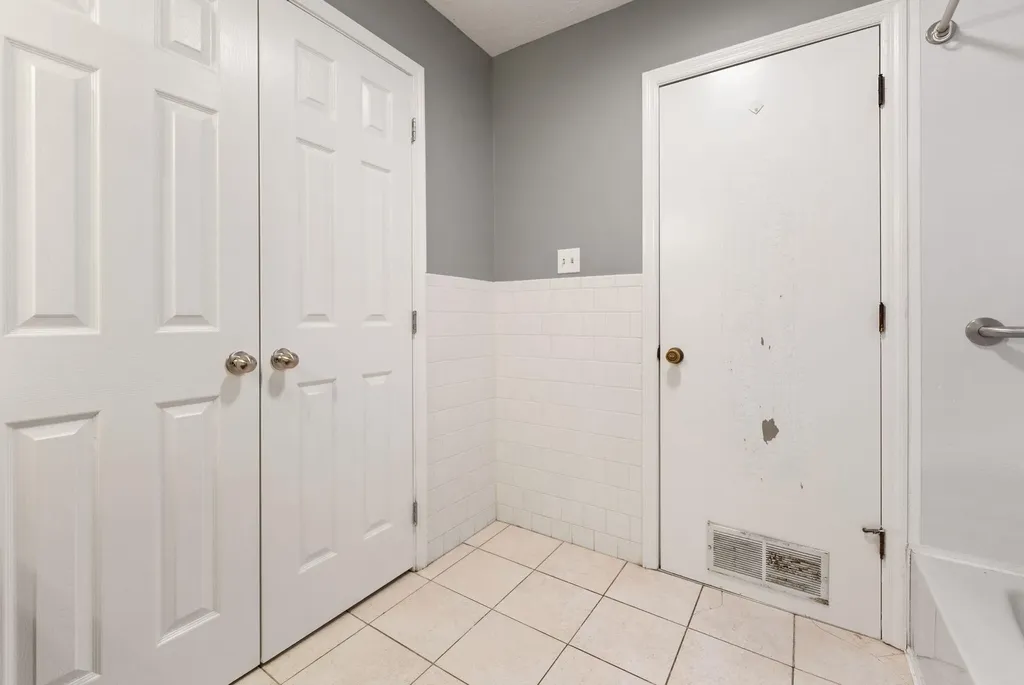 697 Oaklawn Circle Corbin KY 40701