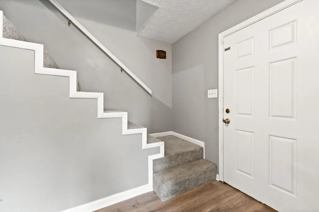 697 Oaklawn Circle Corbin KY 40701