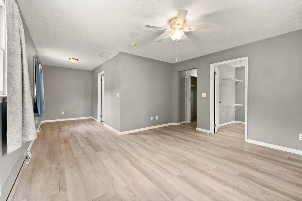 697 Oaklawn Circle Corbin KY 40701