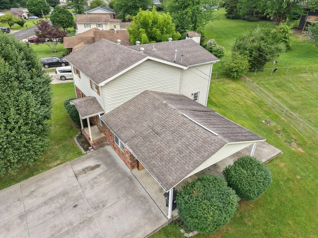 697 Oaklawn Circle Corbin KY 40701