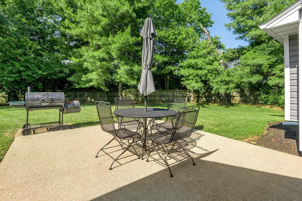 3008 Crab Apple Court Lexington KY 40503