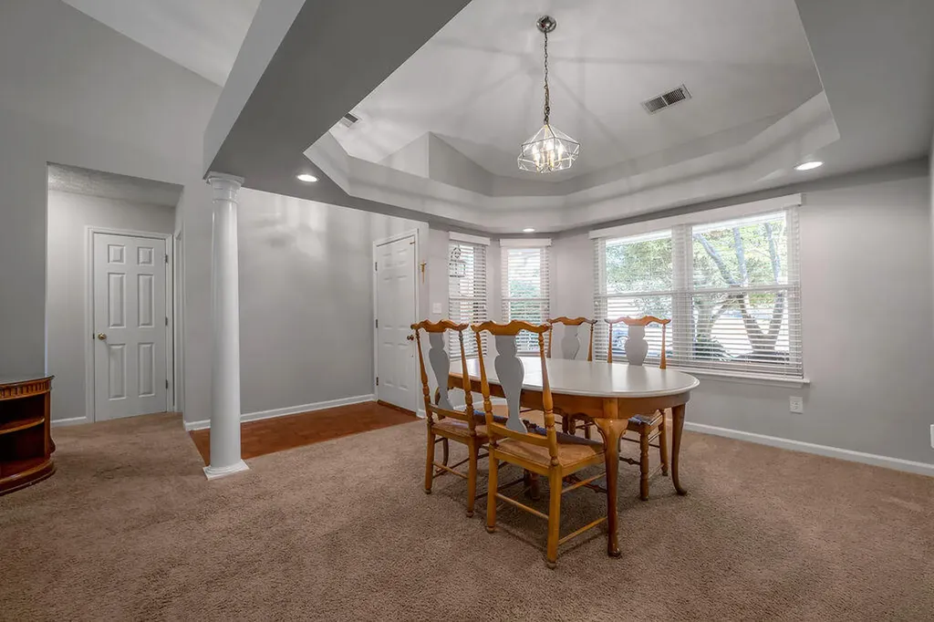 3008 Crab Apple Court Lexington KY 40503