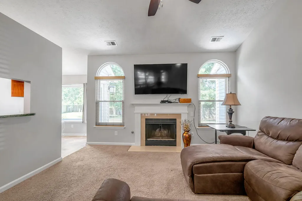 3008 Crab Apple Court Lexington KY 40503