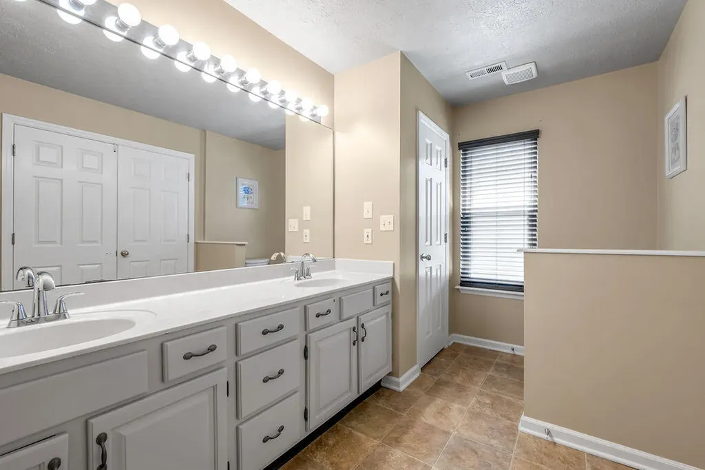 3008 Crab Apple Court Lexington KY 40503