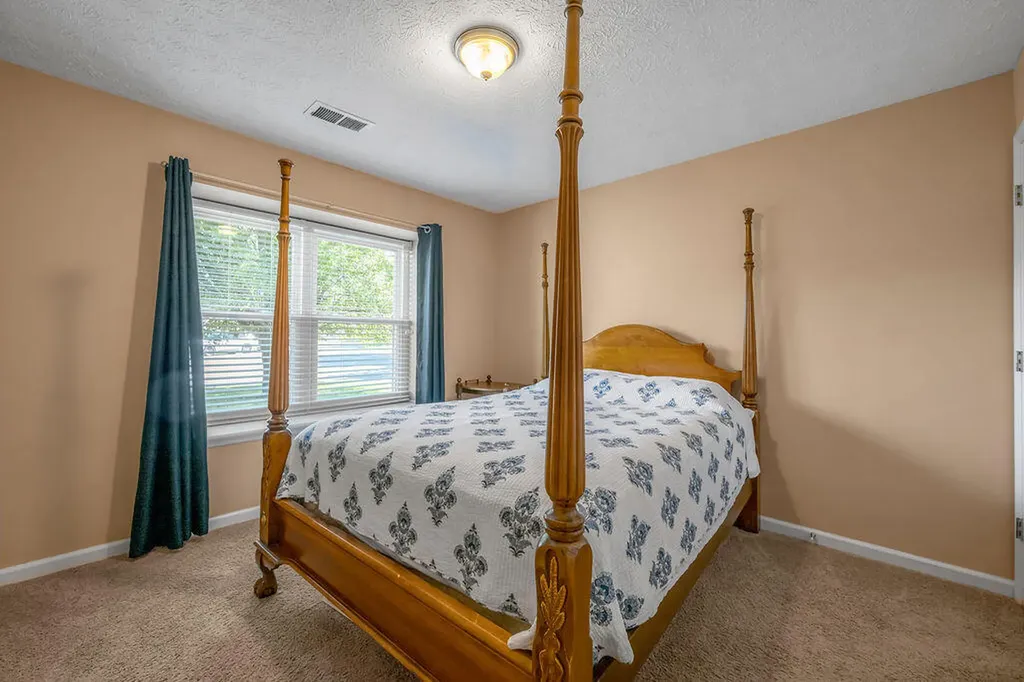 3008 Crab Apple Court Lexington KY 40503