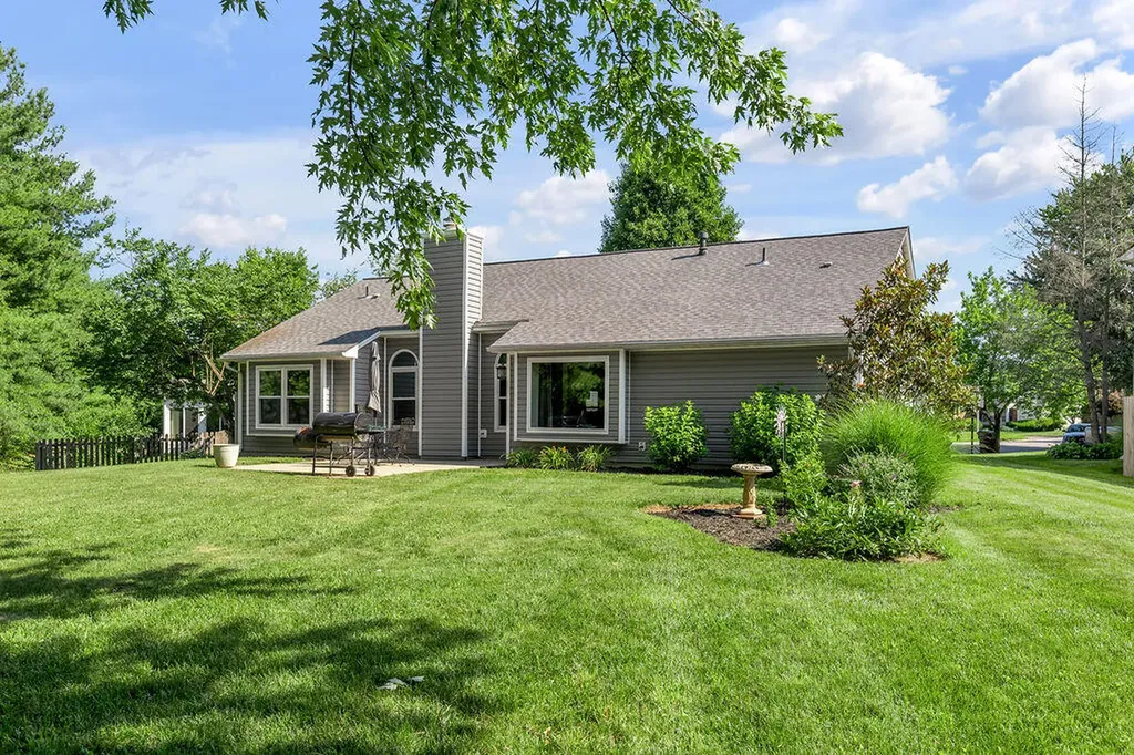 3008 Crab Apple Court Lexington KY 40503