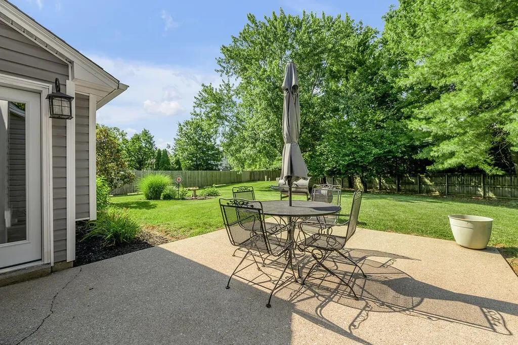 3008 Crab Apple Court Lexington KY 40503