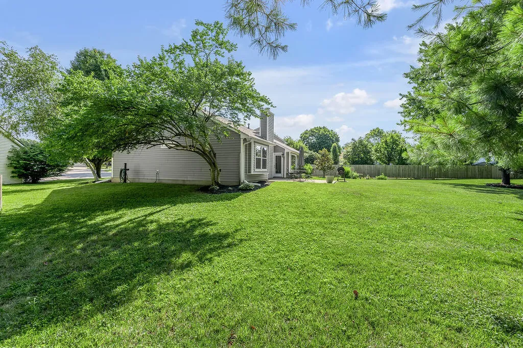 3008 Crab Apple Court Lexington KY 40503