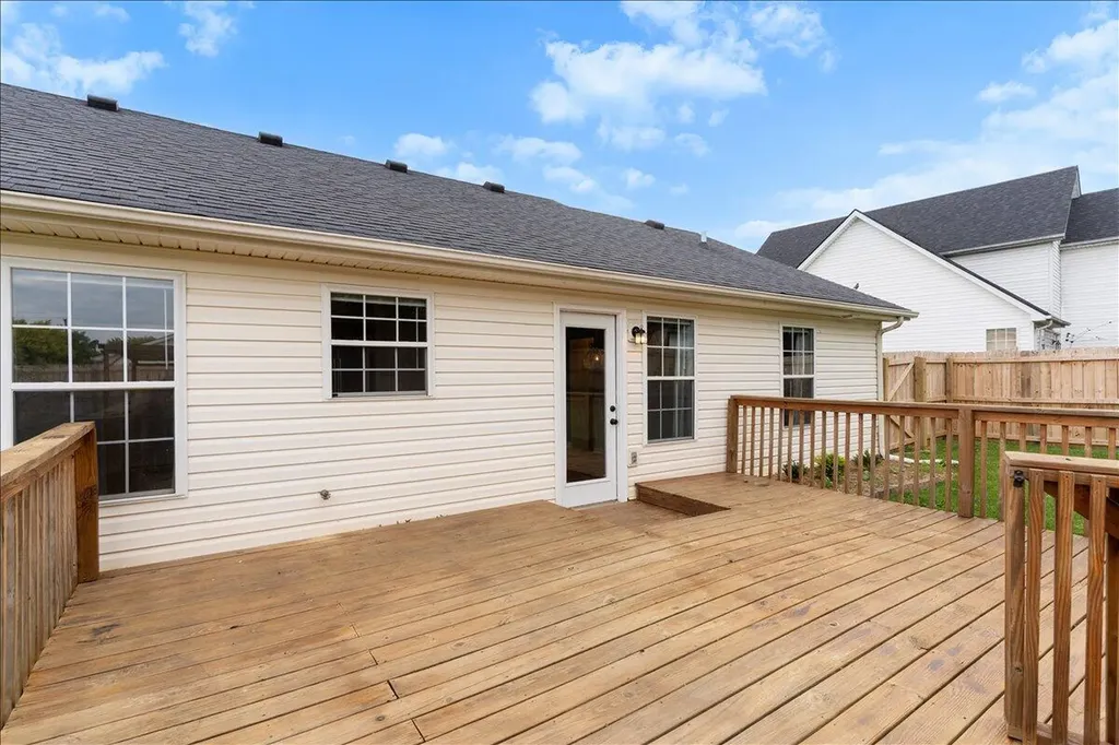110 Buckingham Lane Winchester KY 40391