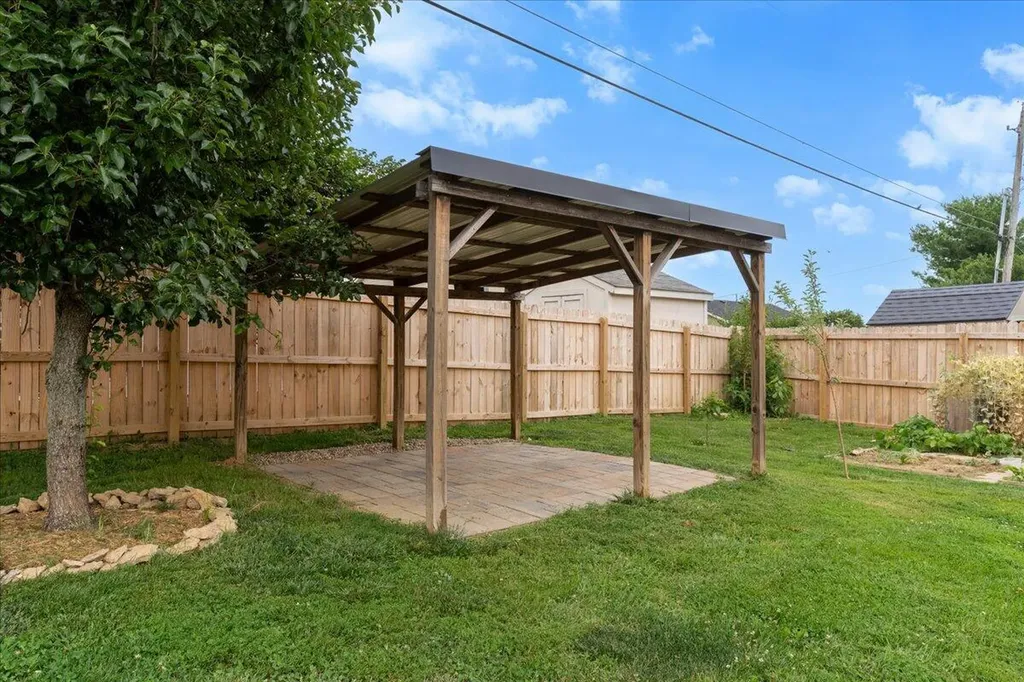 110 Buckingham Lane Winchester KY 40391